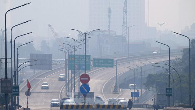 Vì sao Hà Nội bị sương mù bao phủ, bụi mịn dày đặc - Ảnh 14. Vì sao Hà Nội bị sương mù bao phủ, bụi mịn dày đặc - Ảnh 14.