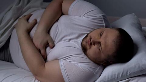 Nghiên cứu: Cố ngủ thêm 1 tiếng đồng hồ mỗi ngày sẽ giúp bạn giảm cân