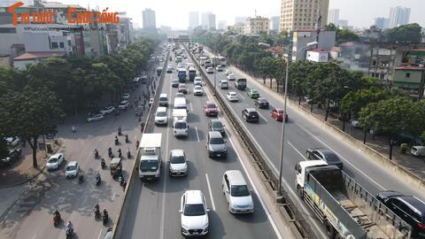 Ôtô lấn làn khẩn cấp vành đai 3 Hà Nội: Có thể phạt nguội