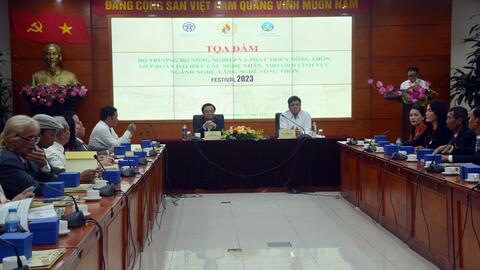 Bảo tồn, phát triển làng nghề để thu hút phát triển du lịch nông nghiệp, nông thôn