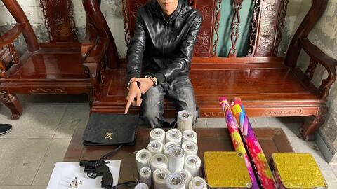 Hải Phòng: Bắt 2 đối tượng tàng trữ súng và pháo