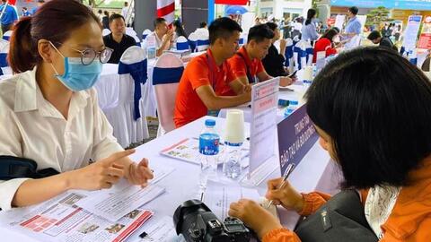 Cảnh giác bẫy “việc nhẹ, lương cao” dịp cuối năm