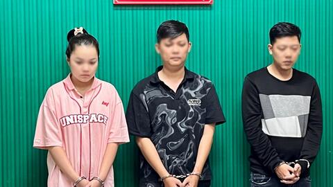 Bắt nhóm đối tượng cho vay nặng lãi, ép người khác nhận nợ thay