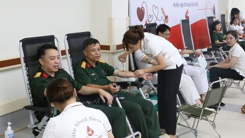 Bệnh viện Quân y 103 tổ chức ngày hội hiến máu tình nguyện    ​