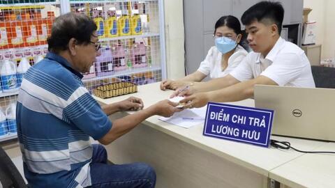 Chi hơn 18.000 tỷ đồng trả lương hưu, bảo hiểm xã hội