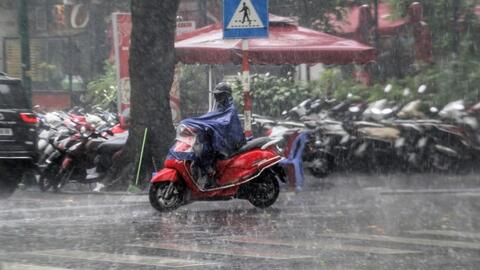 Ngày 26/6, Bắc Bộ có mưa rào và dông