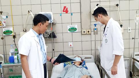 Không quên bệnh nhân nghèo