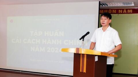 Tập huấn cải cách hành chính, đẩy mạnh ứng dụng công nghệ thông tin