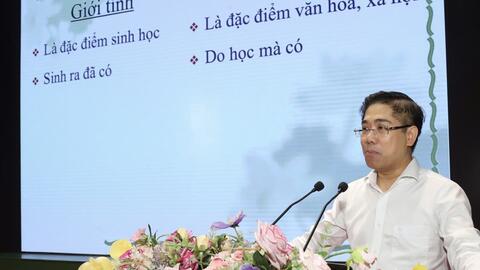 Xây dựng người phụ nữ quân đội “Trí tuệ, bản lĩnh, kỷ cương, nhân ái”
