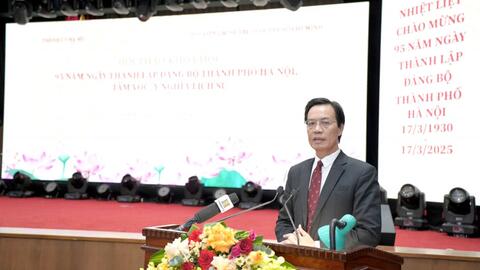 Vận dụng sáng tạo đường lối của Đảng vào thực tiễn Thủ đô
