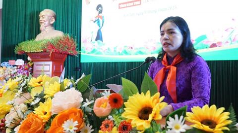 Kon Tum: Khen thưởng 183 em thiếu nhi đạt danh hiệu Cháu ngoan Bác Hồ