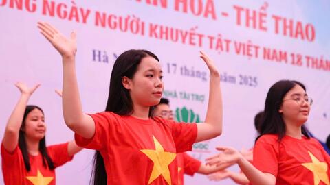 Sôi nổi ngày hội văn hoá thể thao của những học sinh đặc biệt