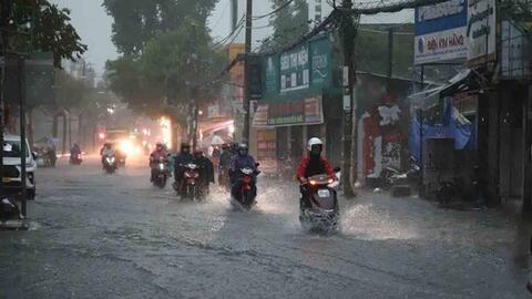 Dự báo thời điểm tập trung mưa lớn ở Bắc Bộ và Nam Bộ