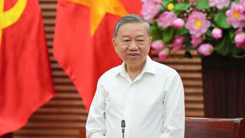 Tổng Bí thư Tô Lâm: Nghệ An phát huy vai trò trung tâm vùng Bắc Trung Bộ, phát triển năng động, bền vững