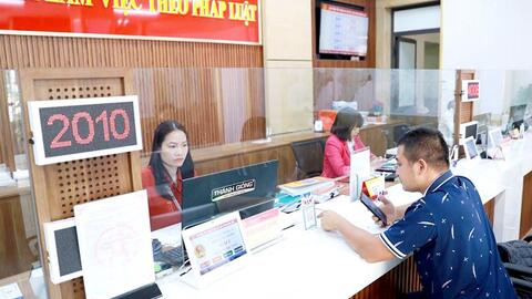Hà Nội sẽ giảm 30% thủ tục hành chính để hỗ trợ doanh nghiệp