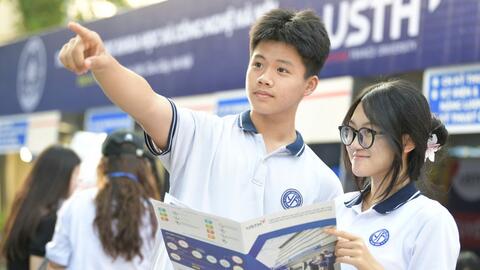 Bộ GD&ĐT yêu cầu các trường đại học rà soát việc bỏ tổ hợp C00