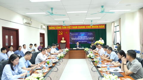 Khai giảng lớp đào tạo kỹ năng chuyển đổi số cho cán bộ ngành Công Thương 