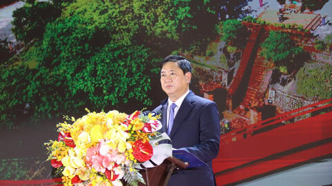 Khánh Hòa: Nhận Bằng xếp hạng Di tích quốc gia đặc biệt Tháp Bà Ponagar Nha Trang