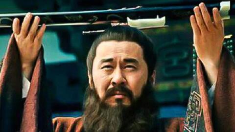 Đỉnh cao NHẪN trong trí tuệ Tam Quốc: Mài kiếm 20 năm dụng 1 lần để định đoạt thiên hạ trong tay, người đại nhẫn ắt làm nên đại sự!