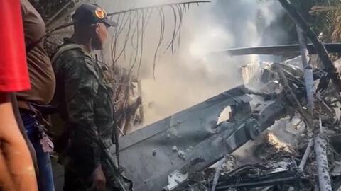 Rơi máy bay quân sự làm 4 người thiệt mạng tại Colombia
