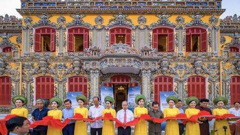 Thừa Thiên Huế: Chiêm ngưỡng biểu tượng rồng qua triển lãm gốm Trần Độ