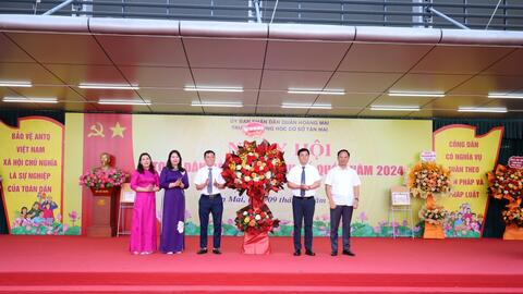 Truyền thông điệp “cứu hoả” từ ngày hội ở trường THCS Tân Mai