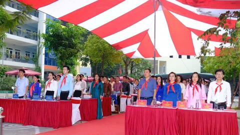 Sẻ chia kinh nghiệm, gắn kết tình hữu nghị Việt - Lào