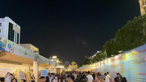 Giới trẻ TP Hồ Chí Minh "quẩy" tưng bừng đêm Halloween