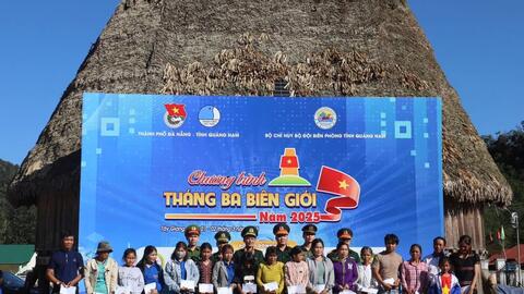 Đà Nẵng: Sôi nổi "Tháng Ba biên giới" Tây Giang