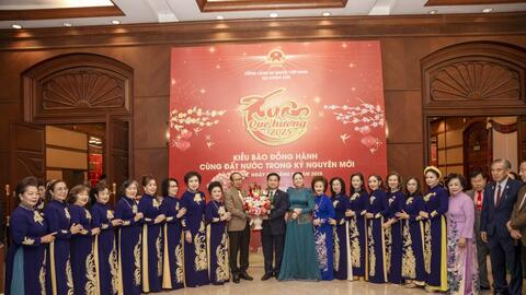 "Xuân quê hương" tôn vinh giá trị văn hoá truyền thống của Việt Nam