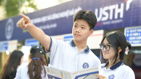 Bộ GD&ĐT yêu cầu các trường đại học rà soát việc bỏ tổ hợp C00