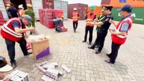 Hải quan triệt phá hàng loạt vụ buôn lậu thuốc lá điếu