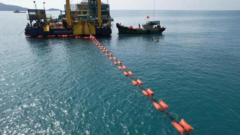 Đóng điện thành công dự án cấp điện lưới cho Côn Đảo