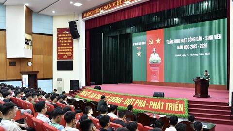 Học viện Kỹ thuật Quân sự tổ chức “Tuần sinh hoạt công dân - sinh viên” năm học 2025-2026