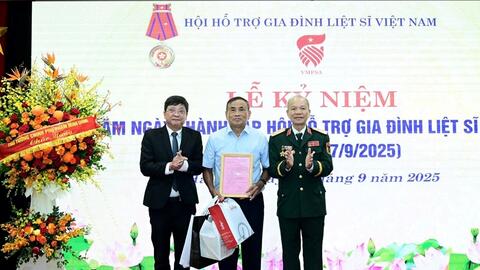 Vun đắp truyền thống “Uống nước nhớ nguồn”, thực hiện tốt công tác tri ân