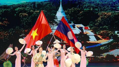 Việt Nam - Lào: Du lịch thúc đẩy gắn kết doanh nghiệp