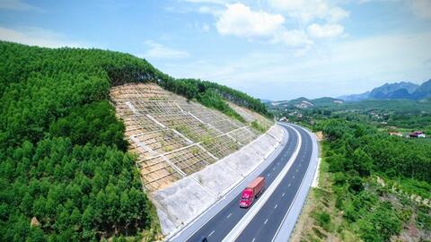 Tháo gỡ khó khăn, vướng mắc tại dự án cao tốc Bắc Giang - Lạng Sơn