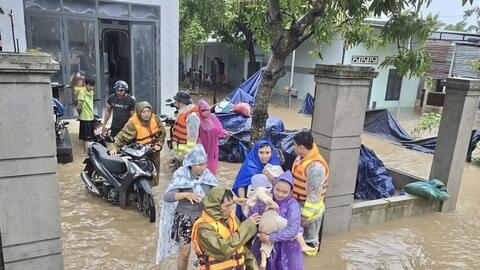 ‘Sóng ngầm' tin giả mưa lũ không thể chia rẽ tinh thần đoàn kết dân tộc
