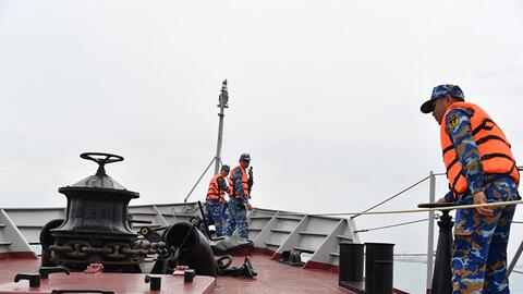 Tàu 09, Lữ đoàn 171 đến đảo Batam, Indonesia chuẩn bị tham gia diễn tập hàng hải ASEAN - Hoa Kỳ lần thứ 2