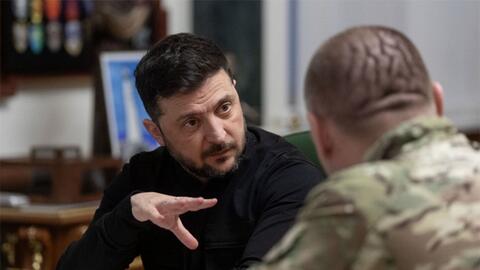 Tổng thống Ukraine nêu điều kiện tổ chức bầu cử, sẵn sàng ngừng bắn một phần với Nga