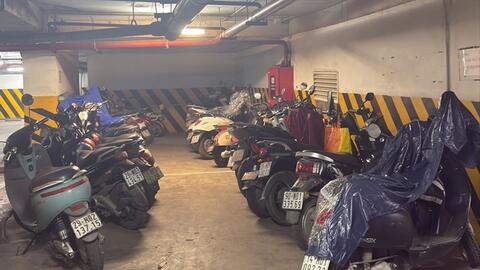 Trông giữ xe điện: Cần nâng cấp hạ tầng chung cư