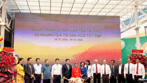 Đường sách TP Hồ Chí Minh: 10 năm đưa sách đến tay bạn đọc