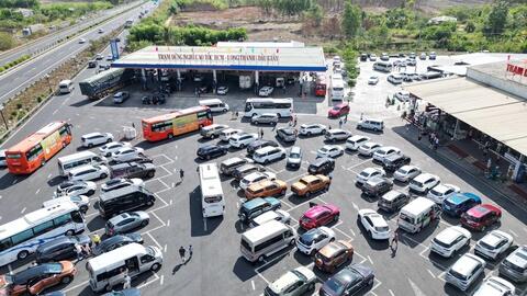 Bảo đảm nguồn cung xăng dầu trên cao tốc TP. Hồ Chí Minh - Long Thành - Dầu Giây