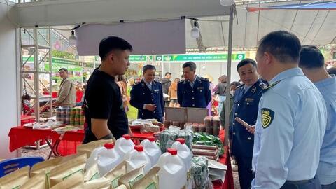 Bắc Ninh: Tăng cường kiểm soát hàng hóa, thực phẩm tại các lễ hội