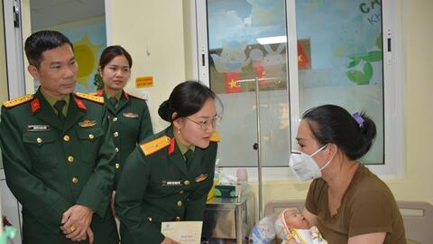 Trao yêu thương đến các bệnh nhân có hoàn cảnh khó khăn