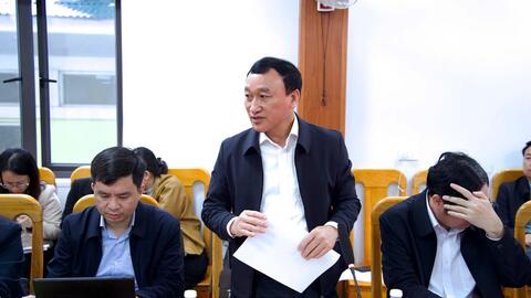 Phó Chủ tịch Quốc hội Nguyễn Đức Hải giám sát, kiểm tra công tác bầu cử tại phường Vũng Áng, tỉnh Hà Tĩnh