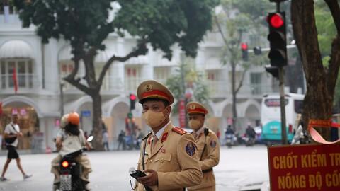 Từ ngày 1-4, người dân có thể gửi phản ánh vi phạm giao thông qua VneID