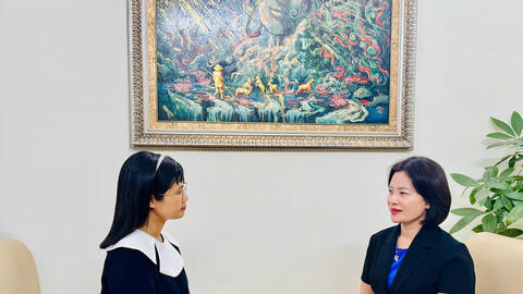 Chỉ thị 04-CT/TW: Xuất bản sẽ là lĩnh vực quan trọng của ngành công nghiệp văn hoá