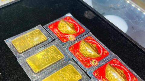 Giá vàng hôm nay (21/4): Đồng loạt sụt giảm