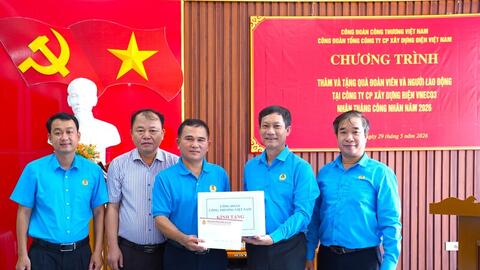 Công đoàn Công Thương Việt Nam thăm hỏi người lao động VNECO3